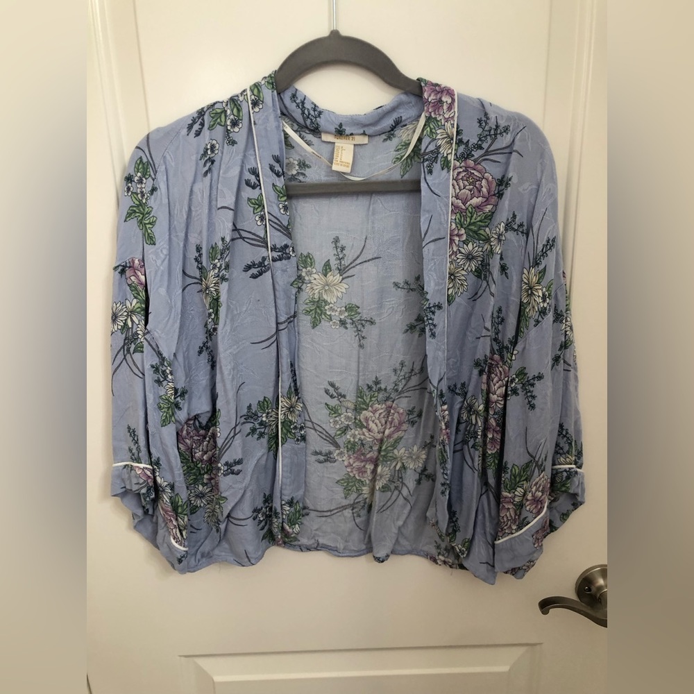 Light blue kimono style top with floral details